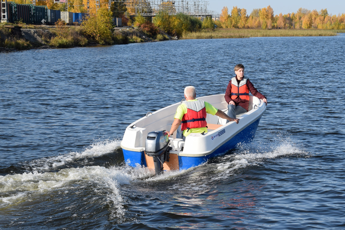 Лодка стеклоппласт ВИЗА Легант-350