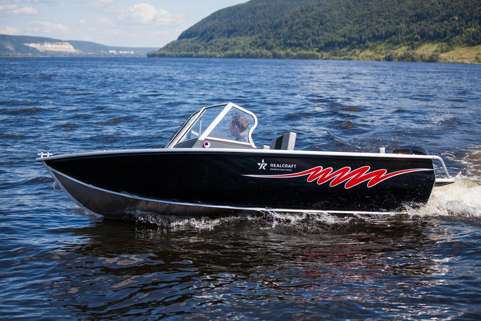 Лодка Realcraft 440