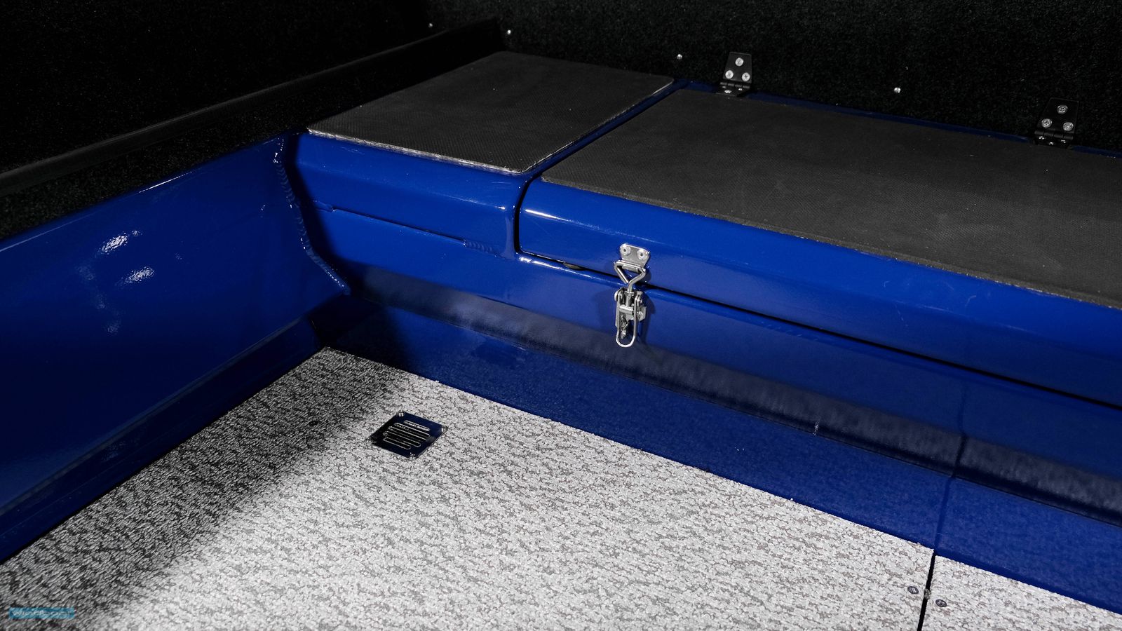 Лодка WINDBOAT 4.5 DCX