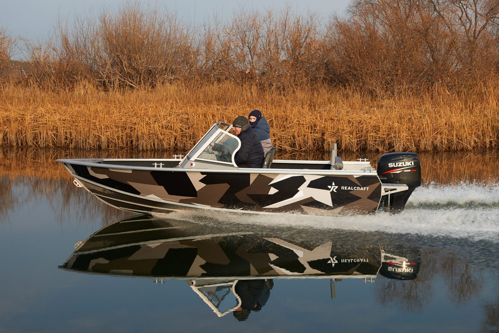 Лодка Realcraft 460 FISH