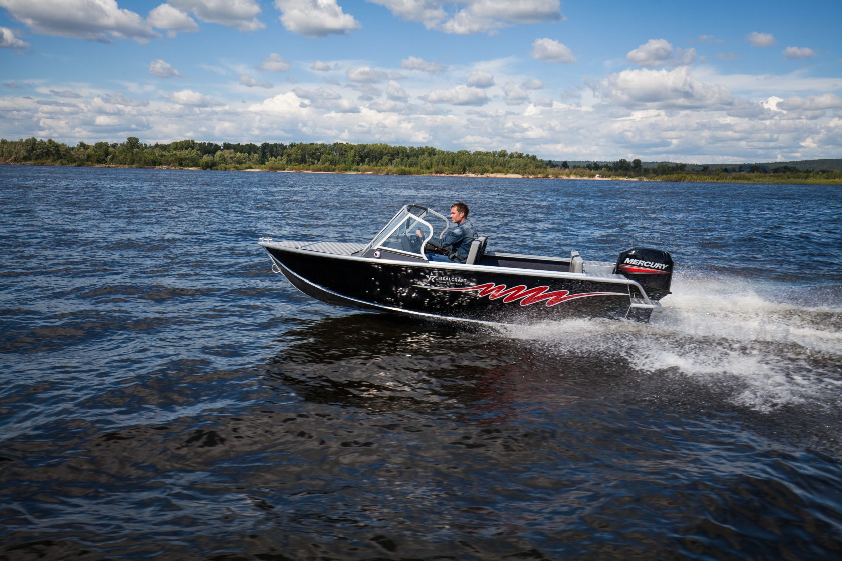Лодка Realcraft 440